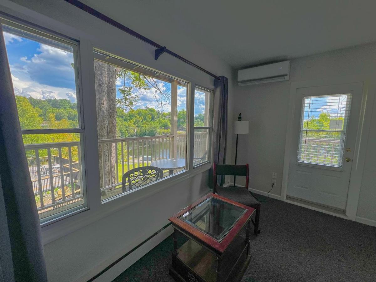 Inn At The Falls ブレイスブリッジ エクステリア 写真