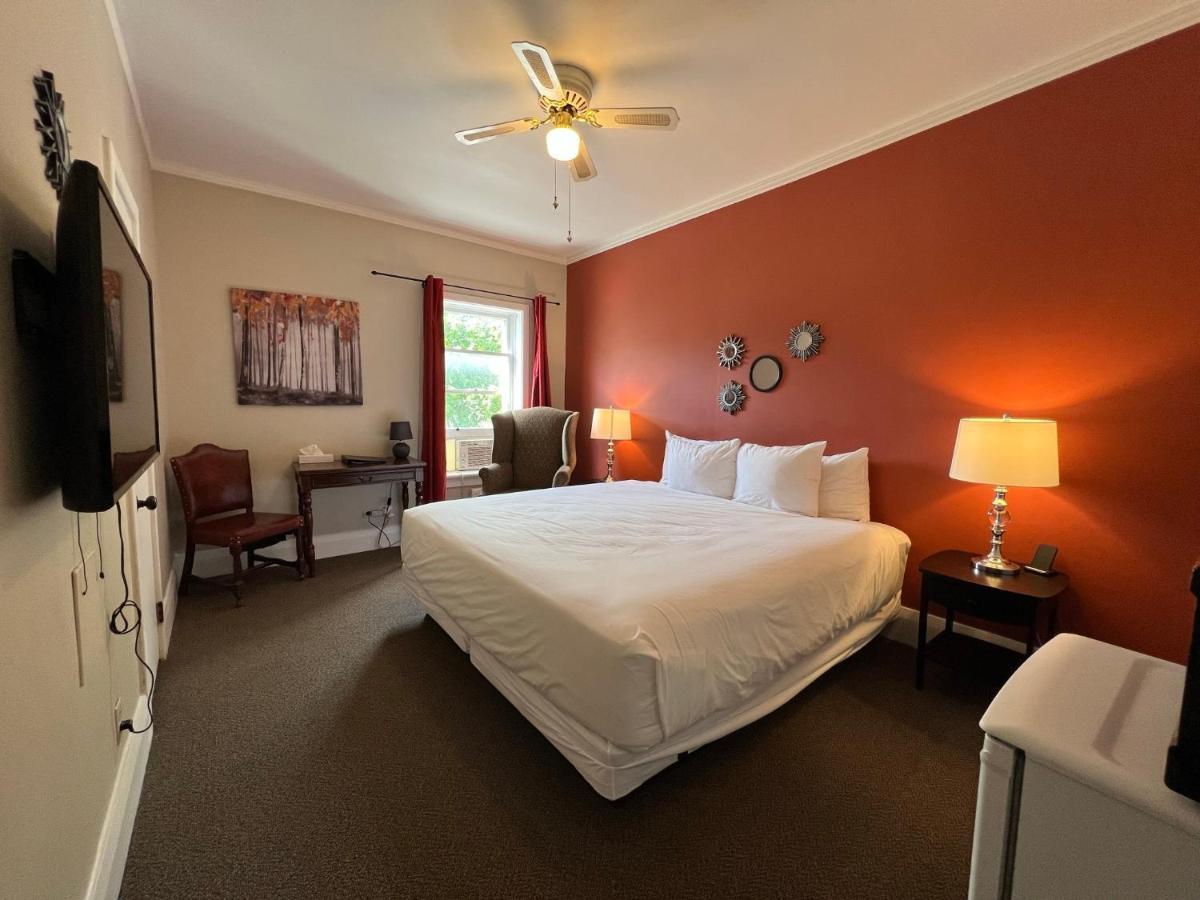 Inn At The Falls ブレイスブリッジ エクステリア 写真